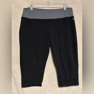 Women's Danskin Now Fitted Capris